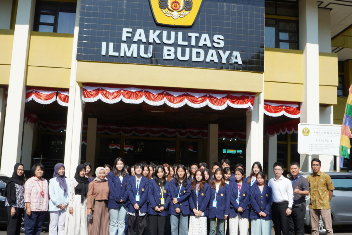 FIB Unpad Sambut 70 Mahasiswa Asing untuk Belajar Bahasa dan Budaya Indonesia