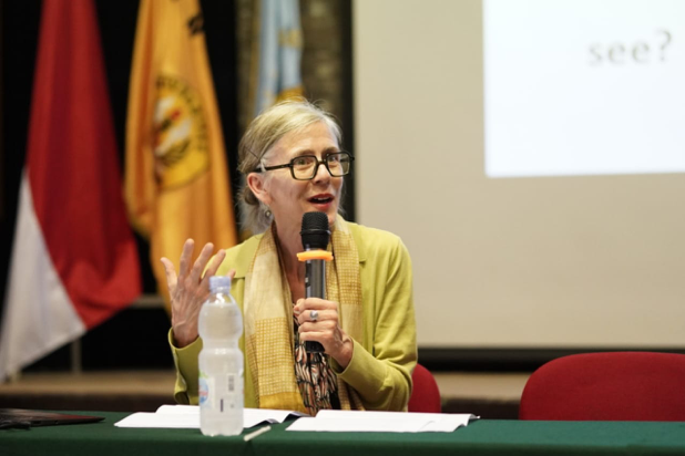 Professor Marieke Bloembergen’s Public Lecture at Unpad History Study Program